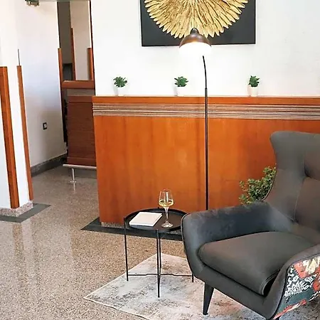 Artena Hotel 3*