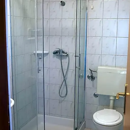 Artena Hotel 3*
